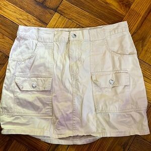 Guess chino cream skirt size: 30